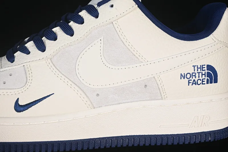 All categories Nk Air Force 1 Air Force series Nk Air Force 1 Low Air Force low-top Nike Air Force 1'07 Low North Face joint pig eight-meter blue Air Force 1 low-top casual sneakers DF0188-107